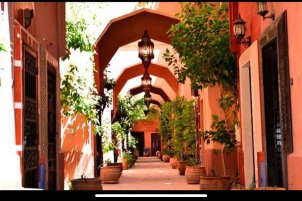 Riad Nolya Luxury Marrakech - Totalement Renove - Capacite Jusqu A 10 Lits Spacieux مراكش المظهر الخارجي الصورة