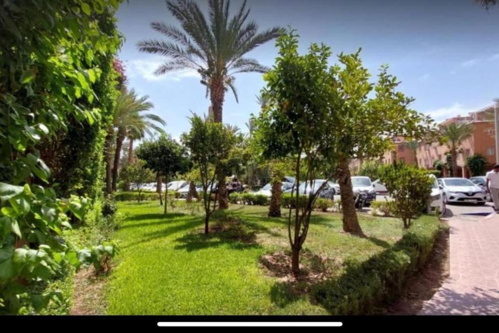Riad Nolya Luxury Marrakech - Totalement Renove - Capacite Jusqu A 10 Lits Spacieux مراكش المظهر الخارجي الصورة